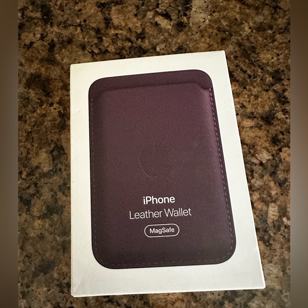 iPhone leather MagSafe wallet